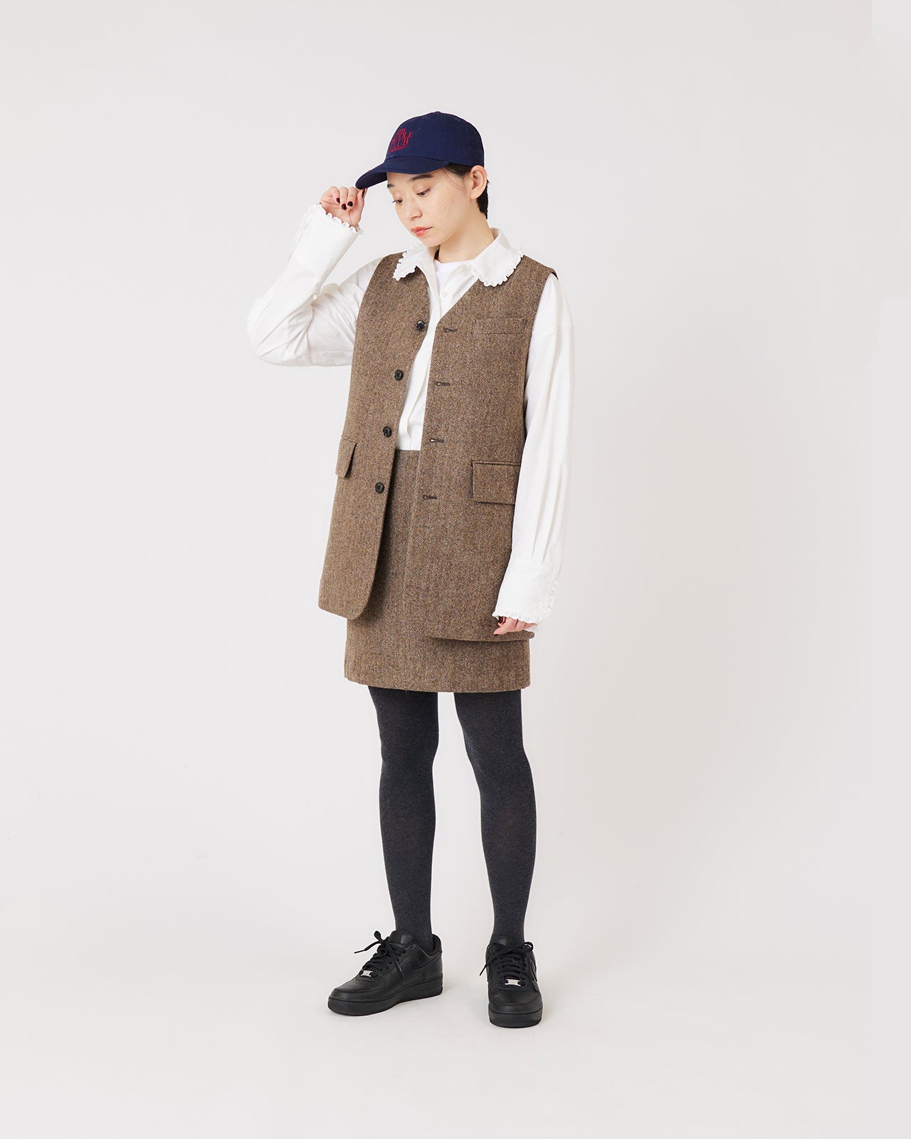 FRILL COLLAR BLOUSE