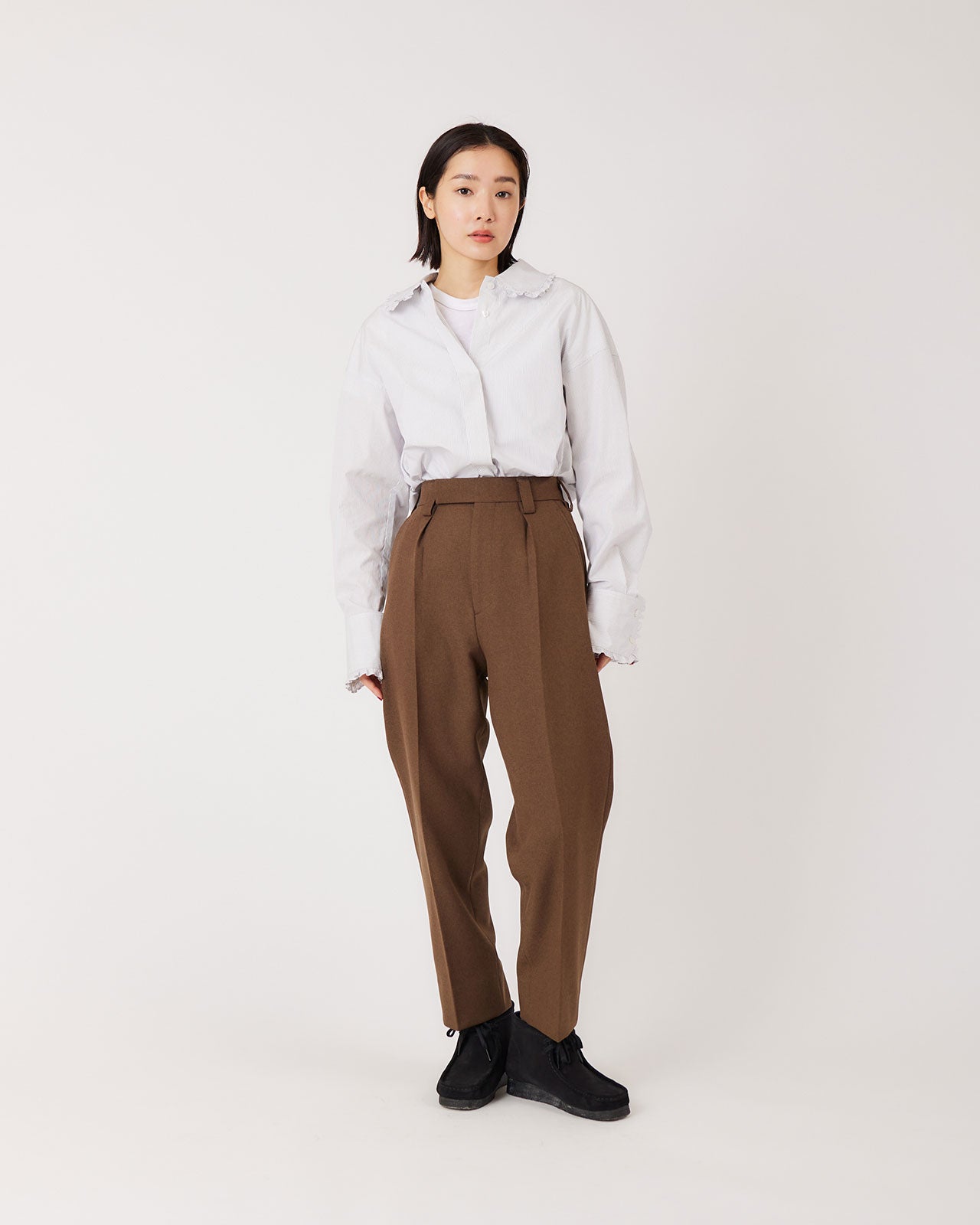 FRILL COLLAR BLOUSE